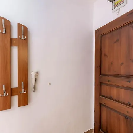 Spacious 2br In The Center * Varna